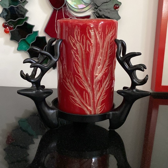 Pier 1 Noël red apple/cinnamon pilar candle! Carved! Moose heads candle holder! - Picture 10 of 16